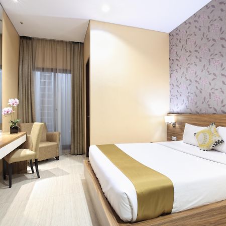 Rasuna Icon Hotel Jakarta Exterior photo