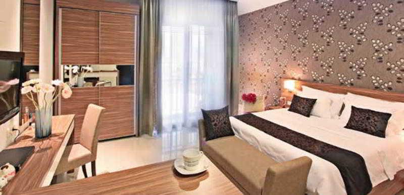 Rasuna Icon Hotel Jakarta Exterior photo