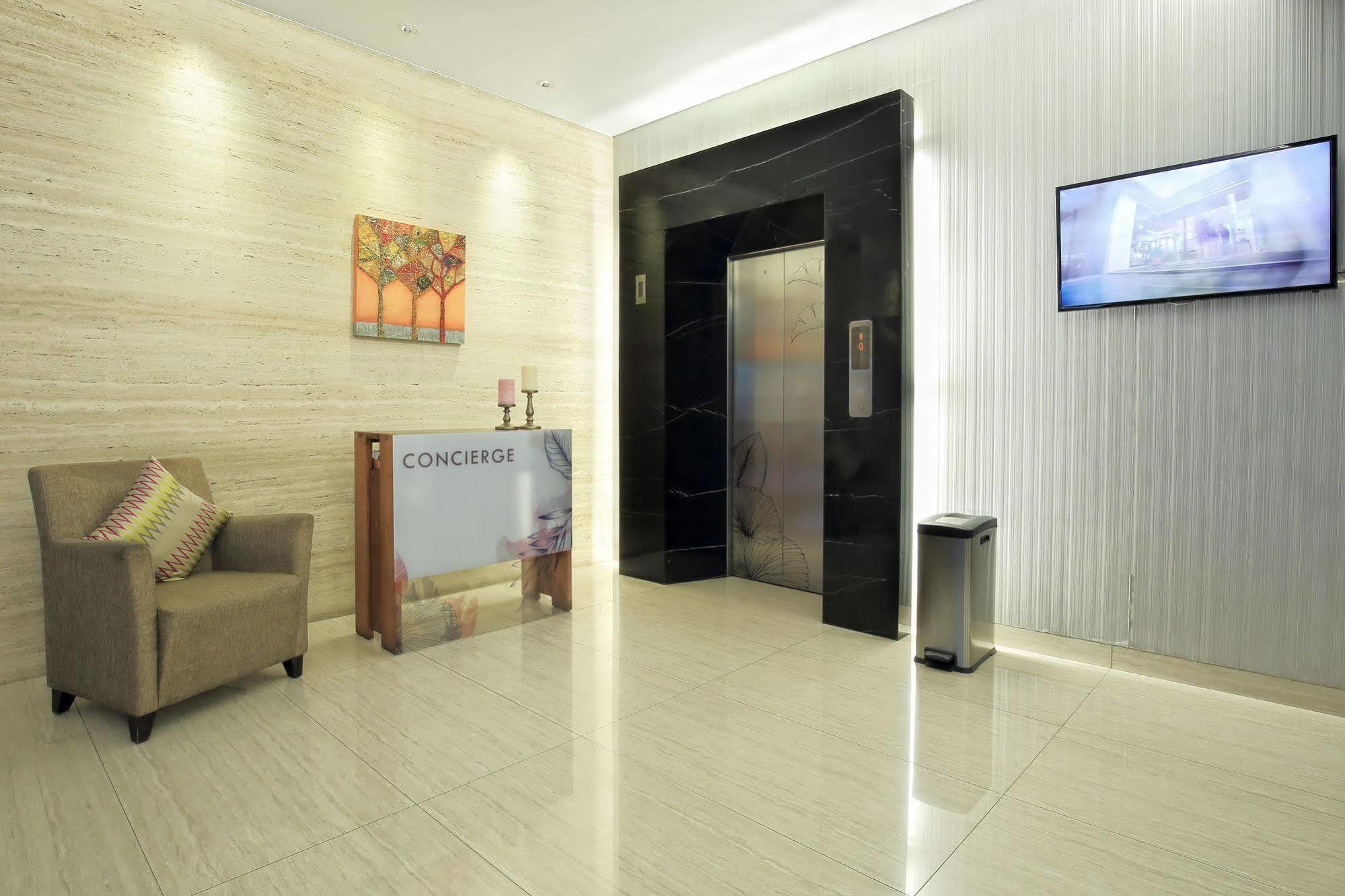 Rasuna Icon Hotel Jakarta Exterior photo